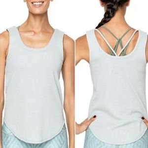 Chaser Strappy Ribbed Grey Shirt Tail Tank NWT Small‎